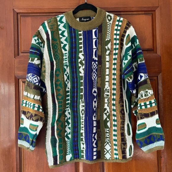 Angenie Sweater - Picture 1 of 15